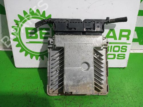 Used Engine control unit (ECU) Engine control unit (ECU) VW PASSAT B6 (3C2) 2.0 TDI 16V (140 hp) 31546996 31546996