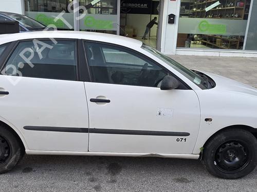 Middle console SEAT IBIZA III (6L1) 1.4 TDI | BP32465100I22 - Image 10