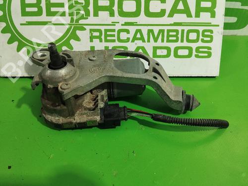 Used Front wiper motor FORD FOCUS III Saloon 1.6 TDCi (115 hp) 31544350