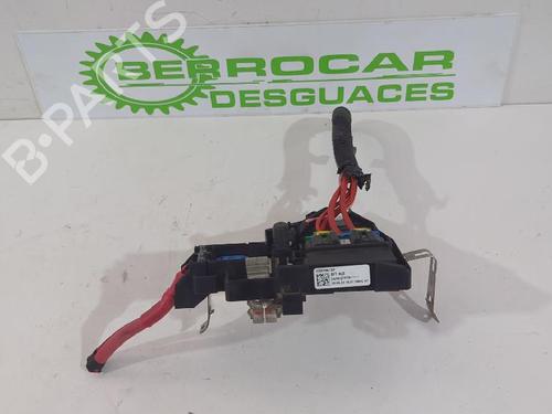 Used Fuse box DACIA DUSTER (HM_) 1.0 TCe 90 (HMM6) (91 hp) 32462641