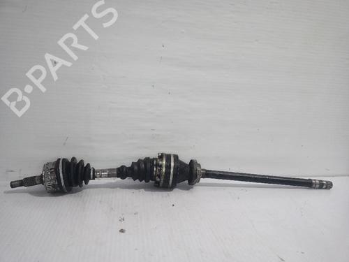 Used Right front driveshaft MERCEDES-BENZ VITO Van (W638) 112 CDI 2.2 (638.094) (122 hp) 31555409