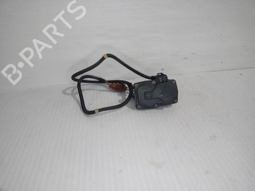 Used Throttle body Throttle body VW TOURAN (5T1) 1.6 TDI (110 hp) 31555681 31555681