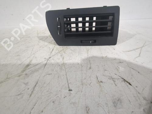 air-vent-opel-astra-h-a04-2004-2005-2006-2007-2008-2009-2010-2011-2012-2013-2014-31565331 main image