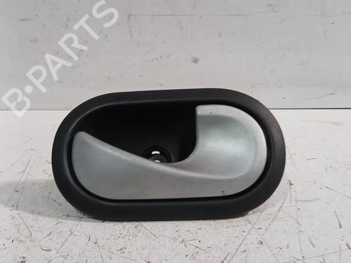 Used Front right interior door handle Front right interior door handle 38863709 38863709