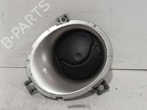air-vent-nissan-juke-f15-2010-2011-2012-2013-2014-2015-2016-2017-2018-2019-32489137 main image