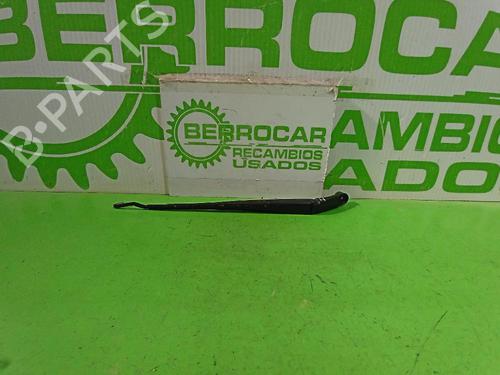 front-windshield-wiper-arm-toyota-auris-_e18_-2012-2013-2014-2015-2016-2017-2018-2019-31554387 main image