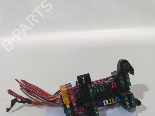 Used Fuse box Fuse box 39634310 39634310