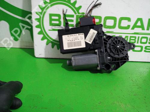 Right front window motor PEUGEOT 307 Break (3E) 1.6 16V | BP31546777E20 - Image 2