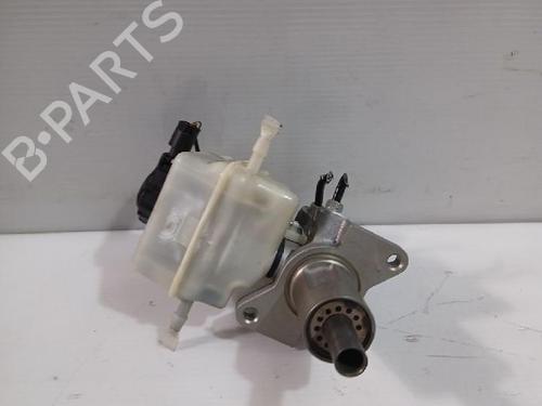 Used Brake master cylinder BMW 1 (E87) 120 d (177 hp) 31565501
