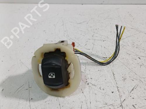 Used Right front window switch Right front window switch RENAULT MEGANE II Coupé-Cabriolet (EM0/1_) 1.5 dCi (EM1E) (106 hp) 33746534 33746534