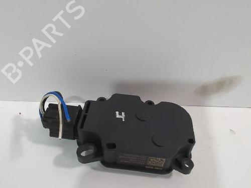 Used Electronic module NISSAN QASHQAI II (J11, J11_) 1.5 dCi (116 hp) 31567349