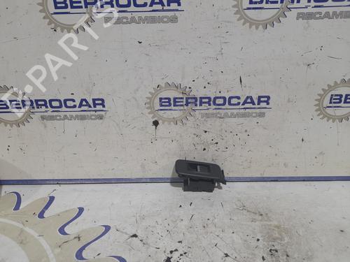 Used Right front window switch Right front window switch 38860761 38860761