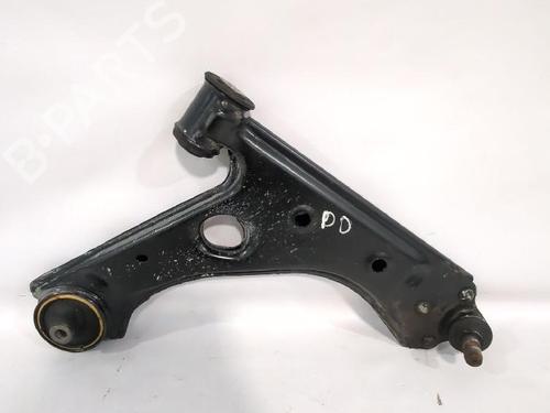 Used Right front suspension arm Right front suspension arm OPEL CORSA E (X15) 1.4 (08, 68) (75 hp) 33746830 33746830