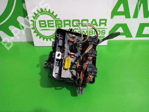 Used Fuse box Fuse box PEUGEOT 207 (WA_, WC_) 1.4 (73 hp) 31544872 31544872