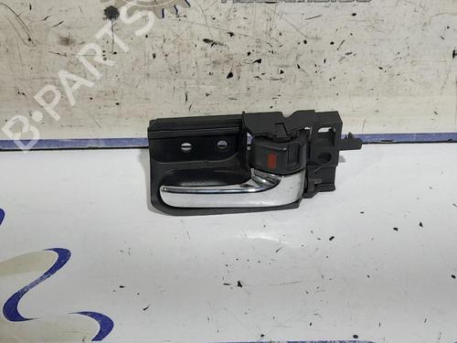 Used Front right interior door handle Front right interior door handle TOYOTA AVENSIS Saloon (_T25_) 2.2 D-4D (ADT251_, ADT251R) (150 hp) 31540122 31540122