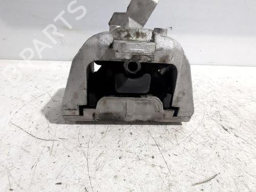 Used Engine mount Engine mount SKODA OCTAVIA I (1U2) 1.9 TDI (90 hp) 32464935 32464935
