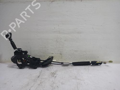 Used Gear lever Gear lever OPEL CORSA F (P2JO) 1.2 (68) (101 hp) 31562678 31562678