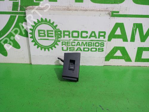 Used Left rear window switch TOYOTA AURIS (_E18_) 1.8 Hybrid (ZWE186_, ZWE186R) (136 hp) 31554375