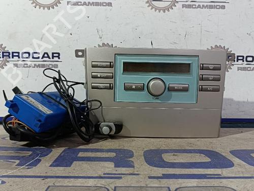Used Climate control Climate control TOYOTA COROLLA Verso (ZER_, ZZE12_, R1_) 2.2 D-4D (AUR10_, AUR10R) (177 hp) 31678277 31678277