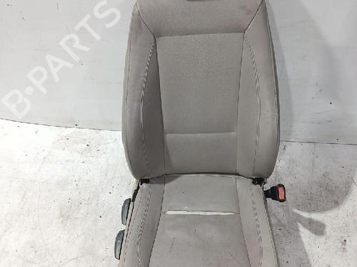 Sedile anteriore destro BMW 1 (E87) 120 d (177 hp) 31566267