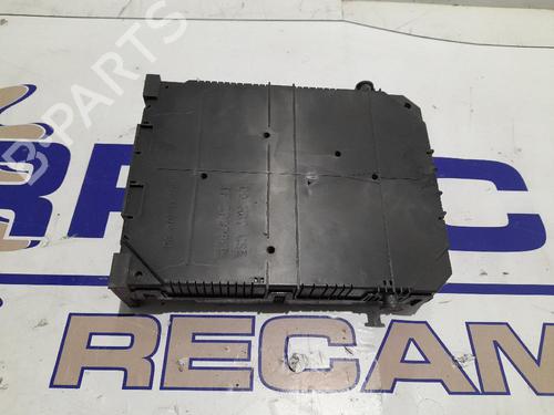 Used Fuse box Fuse box TOYOTA PROACE Van (MDZ_) 1.6 D4d (MDZ9) (95 hp) 31539902 31539902