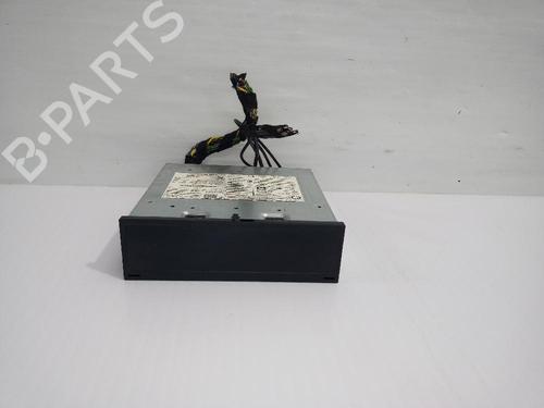 Used Radio SEAT ARONA (KJ7, KJP) 1.0 TSI (110 hp) 31556427