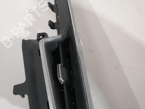 Air vent TOYOTA COROLLA Estate (_E21_) 1.8 Hybrid (ZWE211W) | BP31562997I21