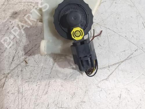 Used Power steering reservoir FORD FOCUS I (DAW, DBW) 1.8 TDCi (100 hp) 31566325