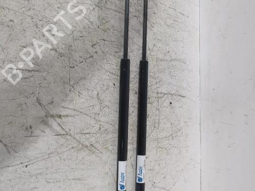 Used Tailgate lift support Tailgate lift support 31566031 31566031