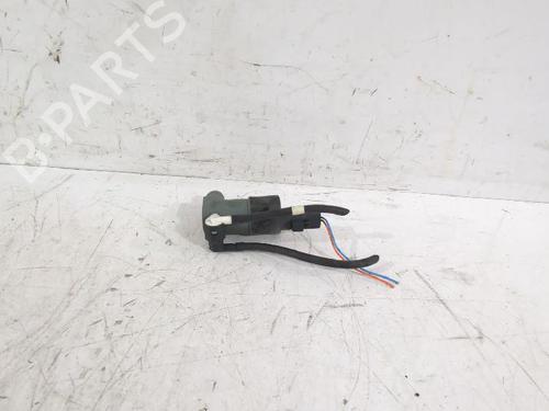 washer-pump-nissan-qashqai-i-j10-nj10-2006-2007-2008-2009-2010-2011-2012-2013-2014-2015-32489410 main image