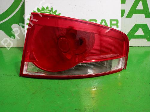 Used Right taillight SEAT ALTEA XL (5P5, 5P8) 1.6 TDI (105 hp) 31548864