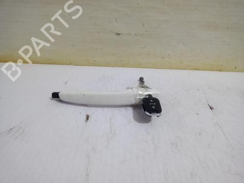 front-left-exterior-door-handle-opel-grandland-x-van-2017-31559672 main image