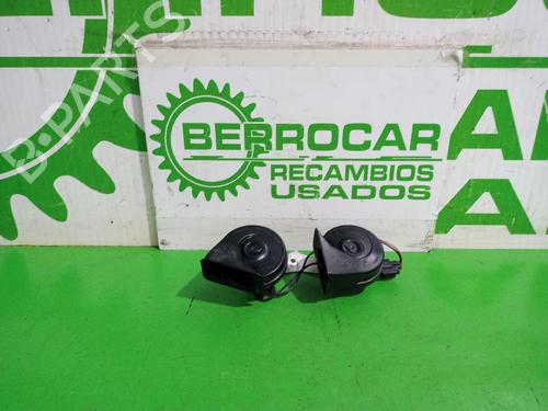 Horn FORD FOCUS I Saloon (DFW) 1.8 TDCi (100 hp) 31552076