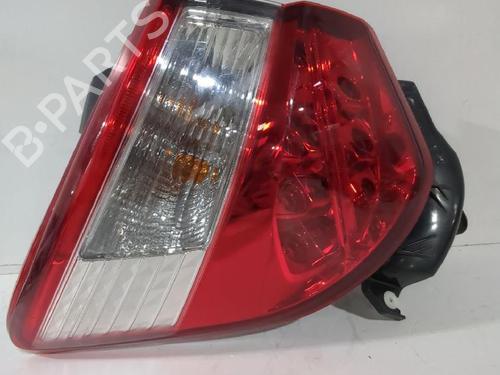 Used Left taillight TOYOTA YARIS (_P13_) 1.5 (NSP131_) (112 hp) 31562890
