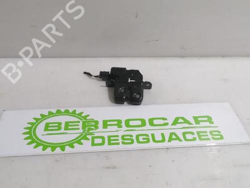 Used Tailgate lock DACIA DUSTER (HM_) 1.0 TCe 90 (HMM6) (91 hp) 31567836