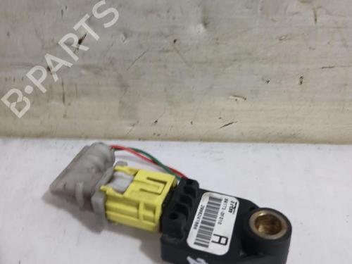 Used Electronic sensor Electronic sensor TOYOTA COROLLA Verso (ZER_, ZZE12_, R1_) 2.2 D-4D (AUR10_, AUR10R) (177 hp) 31563823 31563823