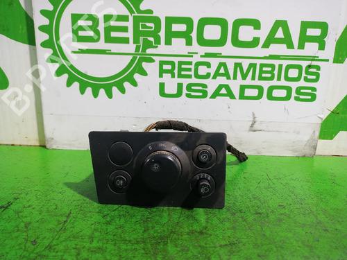 Used Headlight switch OPEL ZAFIRA / ZAFIRA FAMILY B (A05) 1.9 CDTI (M75) (120 hp) 31549909