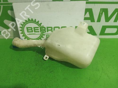 Used Windscreen washer tank HONDA CIVIC VI Saloon (EJ, EK, SO) 1.5 i (EK3) (114 hp) 31546615
