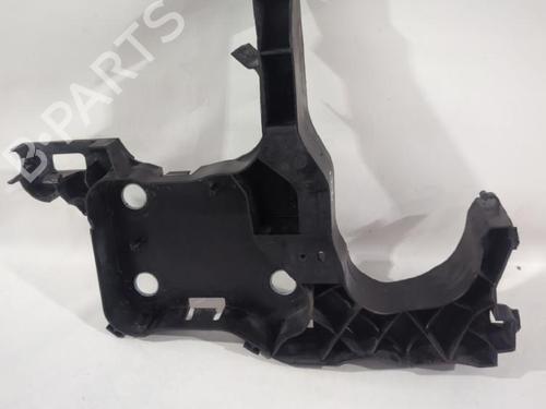 Used Right headlight support Right headlight support RENAULT MEGANE II Coupé-Cabriolet (EM0/1_) 1.5 dCi (EM1E) (106 hp) 33746602 33746602