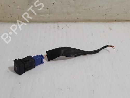 Switch TOYOTA COROLLA Estate (_E21_) 1.8 Hybrid (ZWE211W) | BP31563056I30 - Image 4