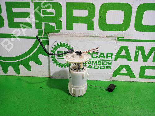 Used Fuel pump RENAULT MEGANE II Coupé-Cabriolet (EM0/1_) 1.6 (113 hp) 31552452