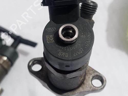 Injector FORD FOCUS C-MAX (DM2) 1.6 TDCi | BP31560326M100