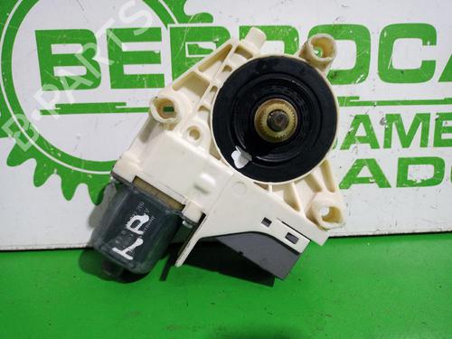 Used Right rear window motor PEUGEOT 407 SW (6E_, 6D_) 2.0 (136 hp) 31548396