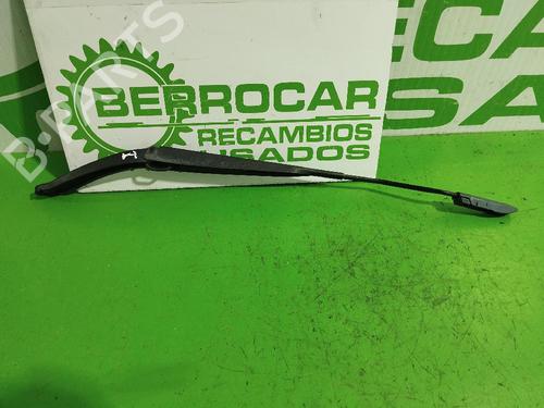 Used Front windshield wiper arm Front windshield wiper arm RENAULT MEGANE II Saloon (LM0/1_) 1.5 dCi (LM1E) (106 hp) 31545519 31545519