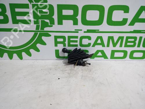 Used Gear lever Gear lever SUZUKI VITARA Cabrio (ET, TA) 1.9 D (SE419TD) (75 hp) 31543005 31543005