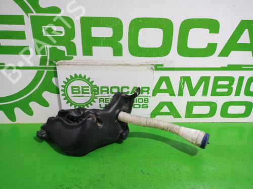 Used Windscreen washer tank CITROËN C4 I (LC_) [2004-2014]  31676563