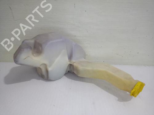 Used Windscreen washer tank CHRYSLER VOYAGER / GRAND VOYAGER III (GS_, NS_) 2.5 TD (116 hp) 31557683