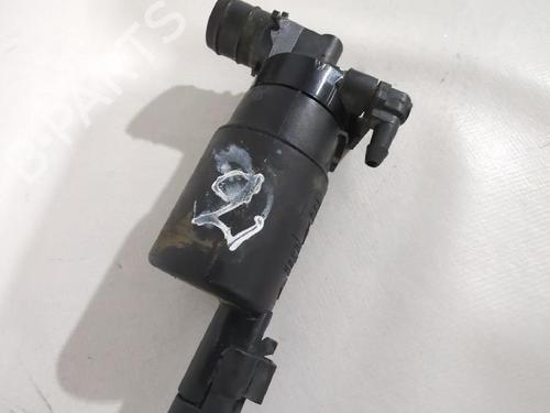 Used Washer pump Washer pump PEUGEOT 107 (PM_, PN_) 1.4 HDi (54 hp) 33746738 33746738