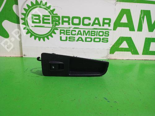 Used Right front window switch FIAT BRAVO II (198_) 1.9 D Multijet (198AXB1A) (120 hp) 31552209