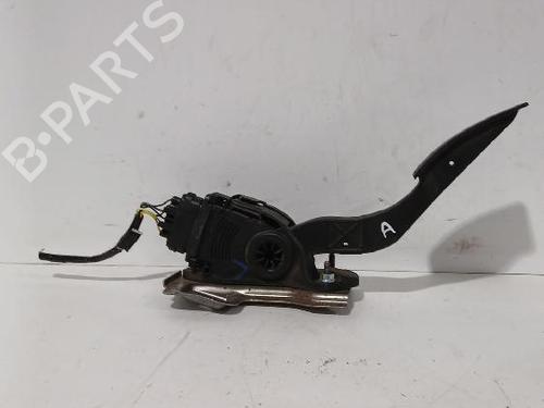 Used Pedal Pedal SUZUKI SX4 S-Cross (JY) 1.4 T AllGrip (AKK414) (140 hp) 31567803 31567803